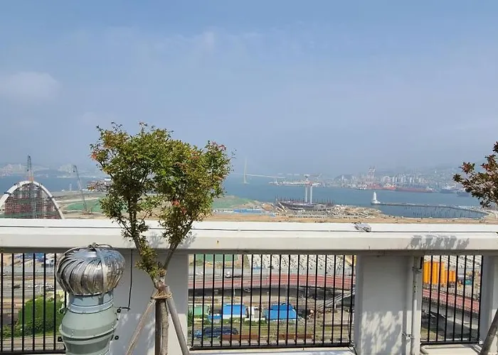 The Port 2*