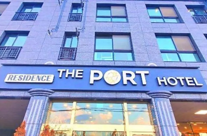 The Port Hotel