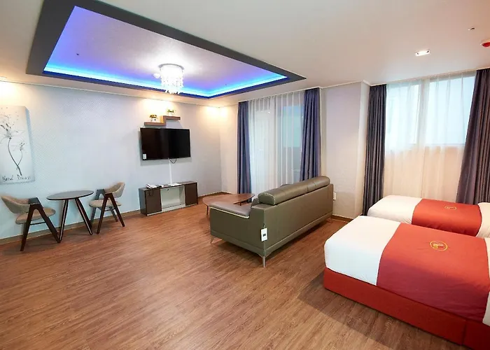 Hotel The Port